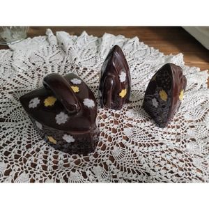 Clothes Iron Salt & Pepper Shakers W/ Lidded Sugar Bowl Floral Redware Japan